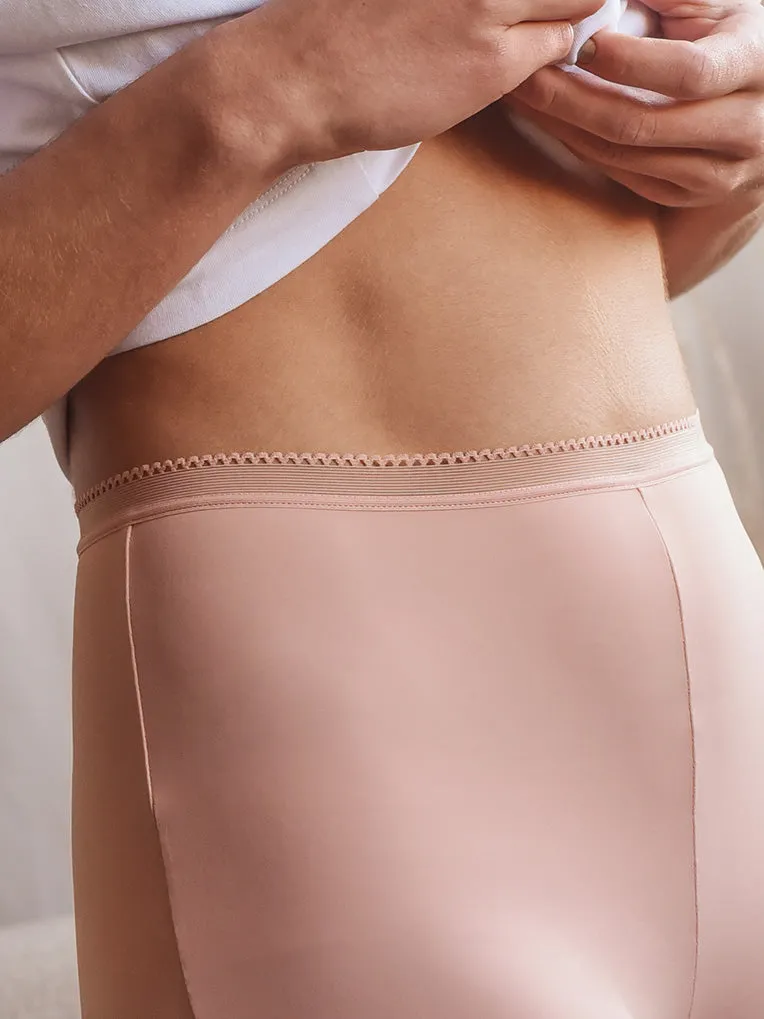 Anti-Chafing Under Shorts in Ballerina Pink