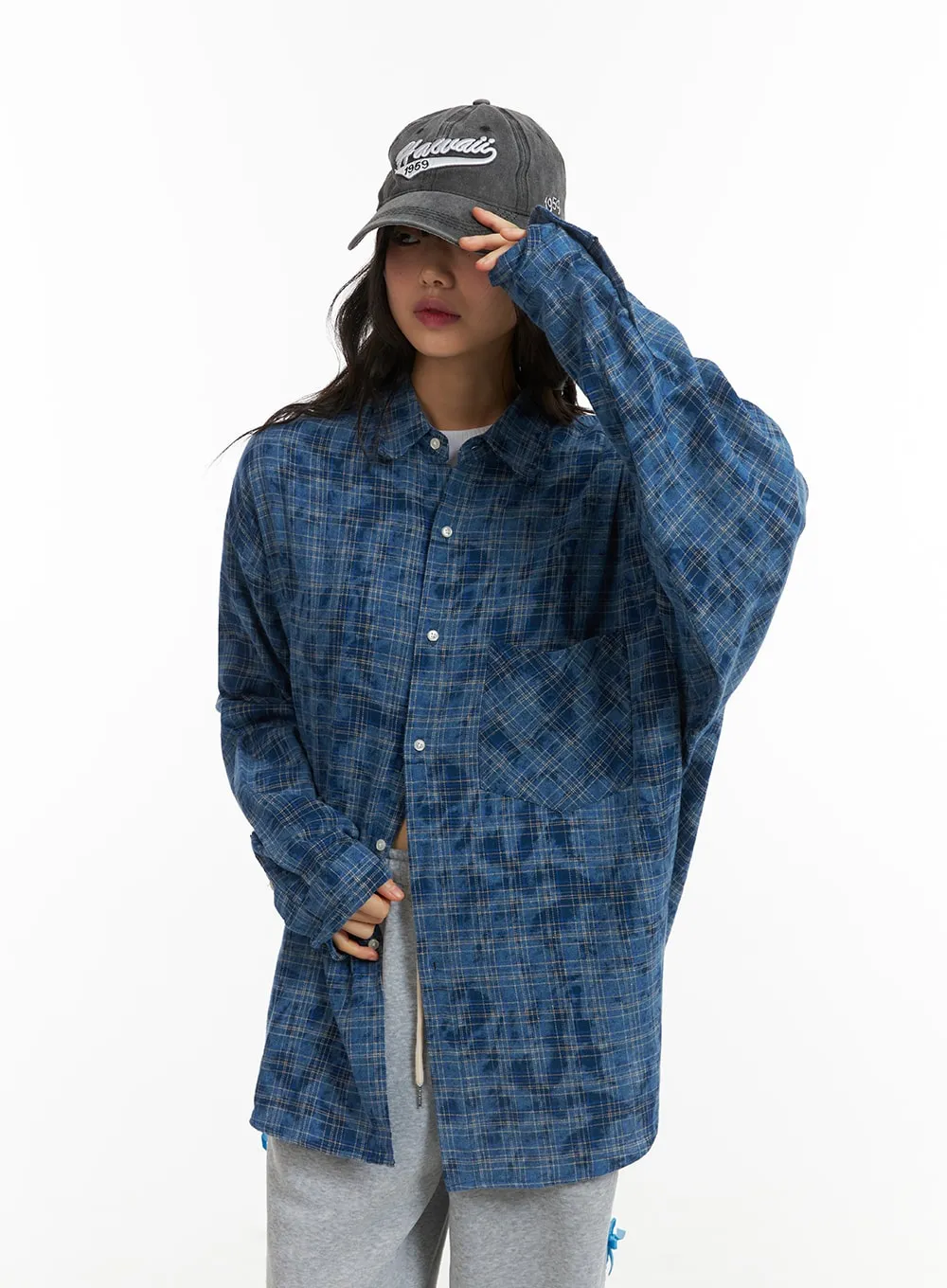 Flannel Collar Plaid Pocket Long Sleeve Blouse (UNISEX) CJ412