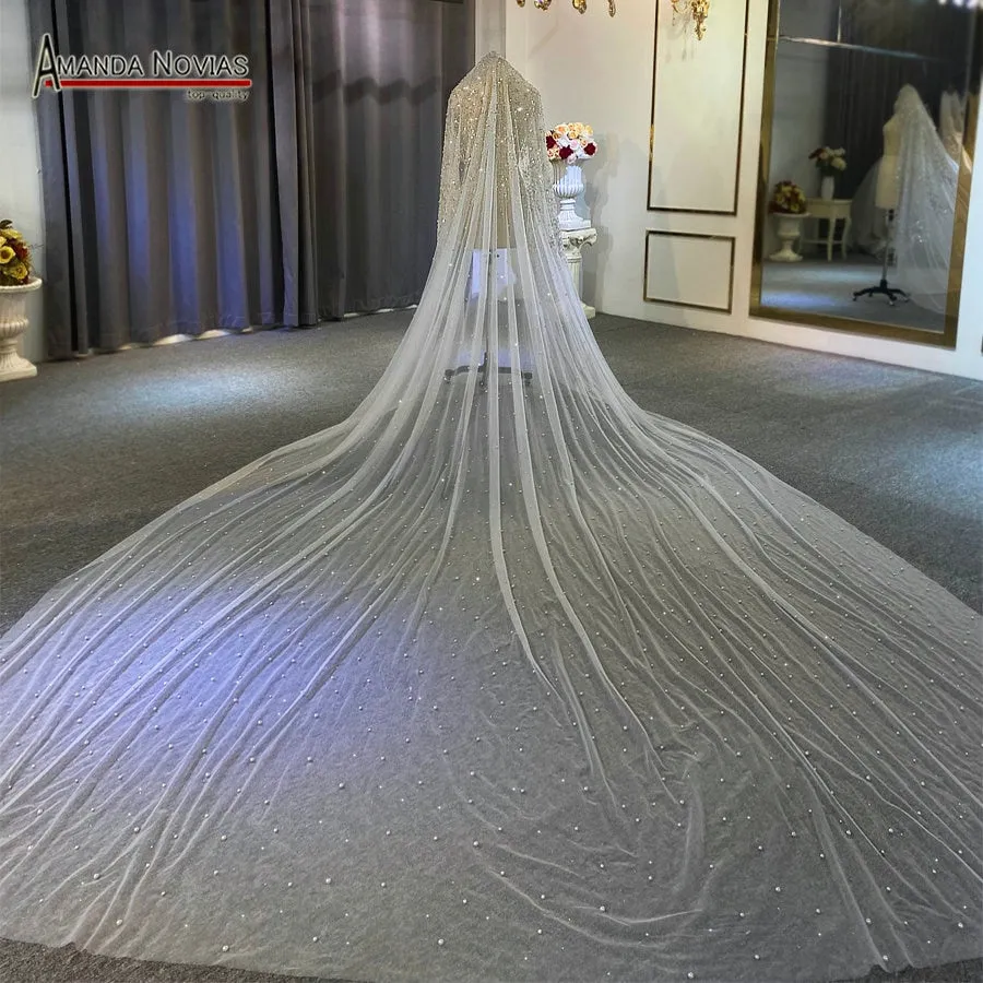 full beading luxury long lace veil 3*4 sizes ivory color top full beading, down part with pearls.no comb