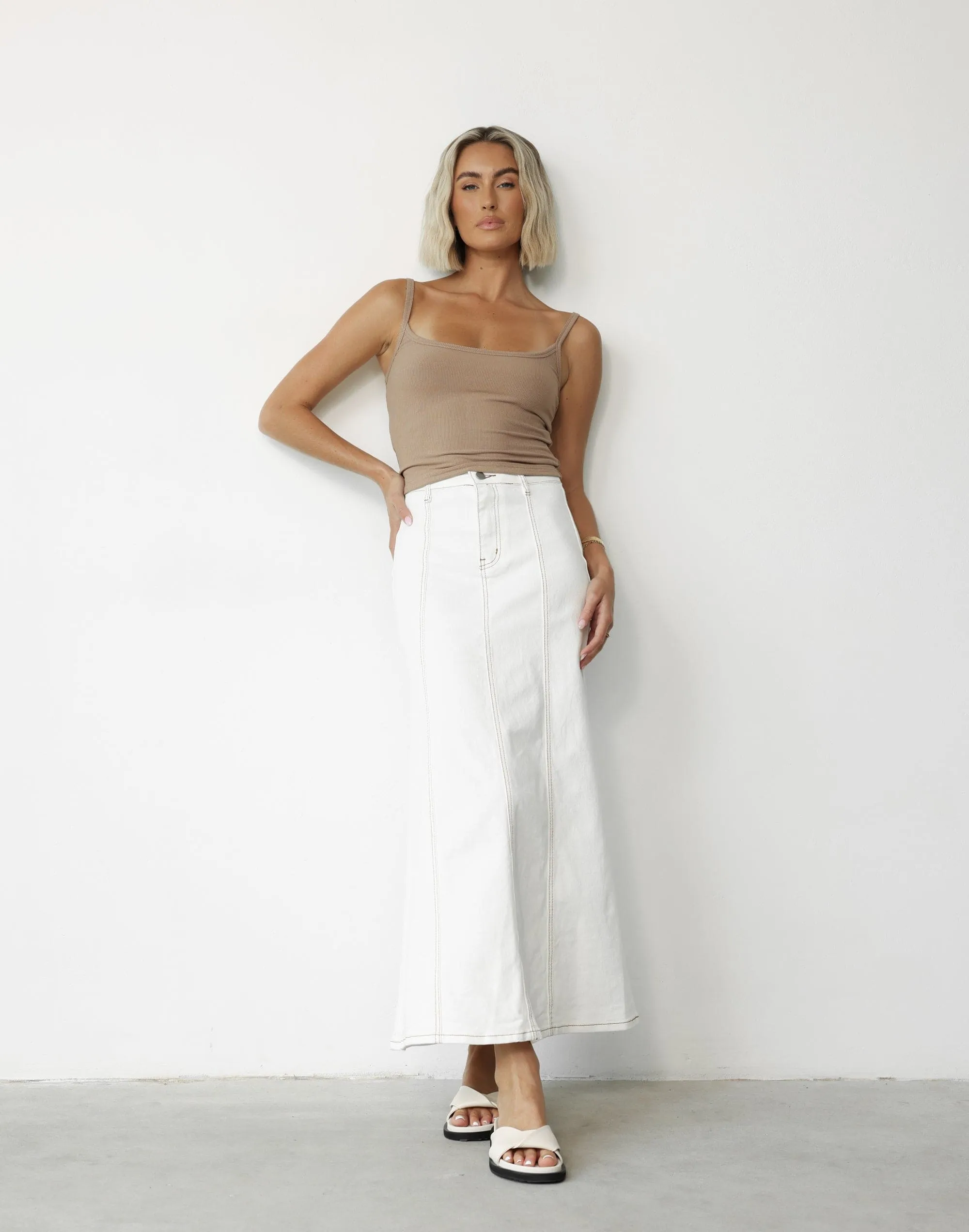 Kaylah Maxi Skirt (White)