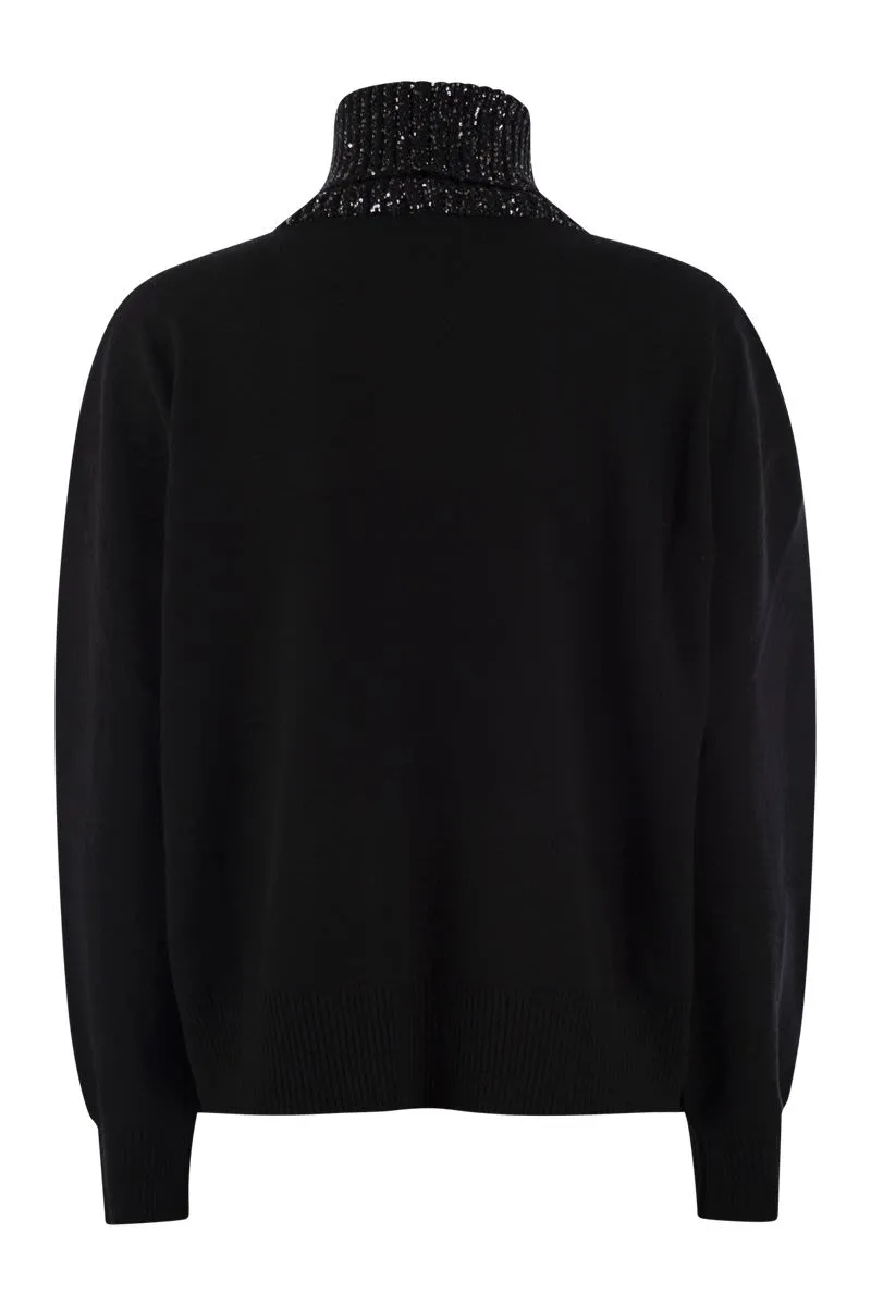 TURTLENECK SWEATER IN WOOL, SILK AND CASHMERE