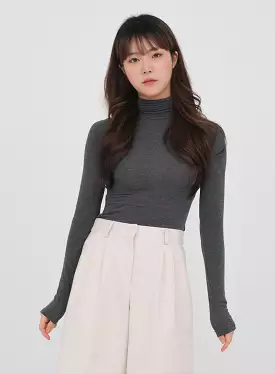 Turtleneck Top J4