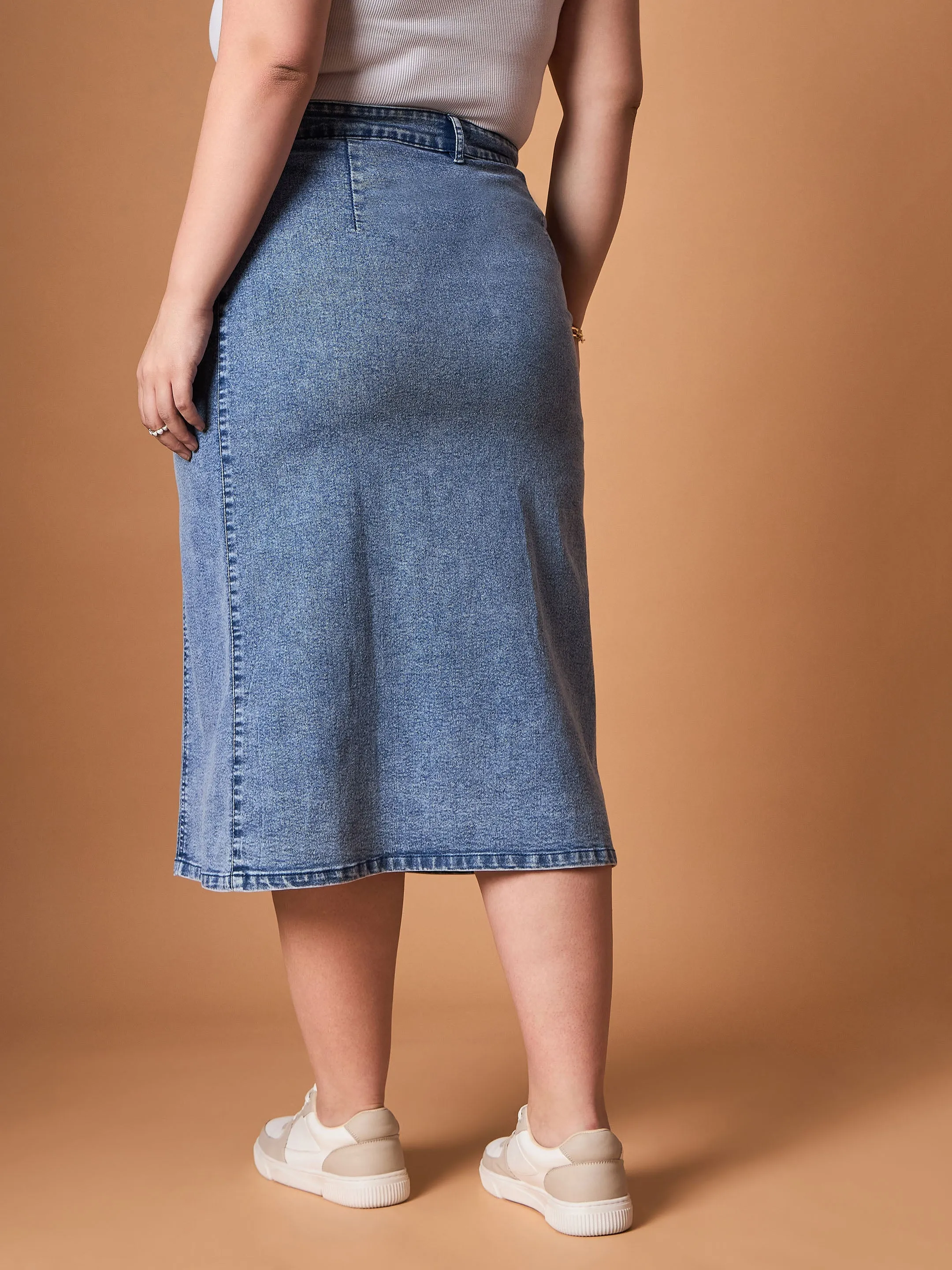 Women Blue Wash Denim Side Button Midi Skirt